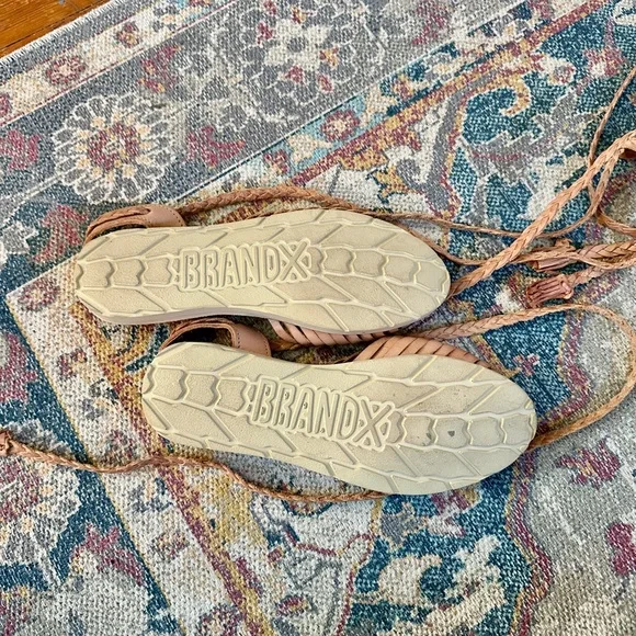 Braided Leather Huarache Sandals - Tan - Picture 5 of 6